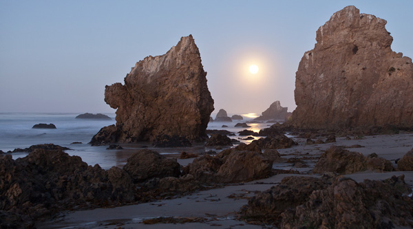 Full Moon over El Matador